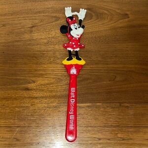 Vintage 1970s Disneyland Walt Disney World Minnie Mouse Back Scratcher